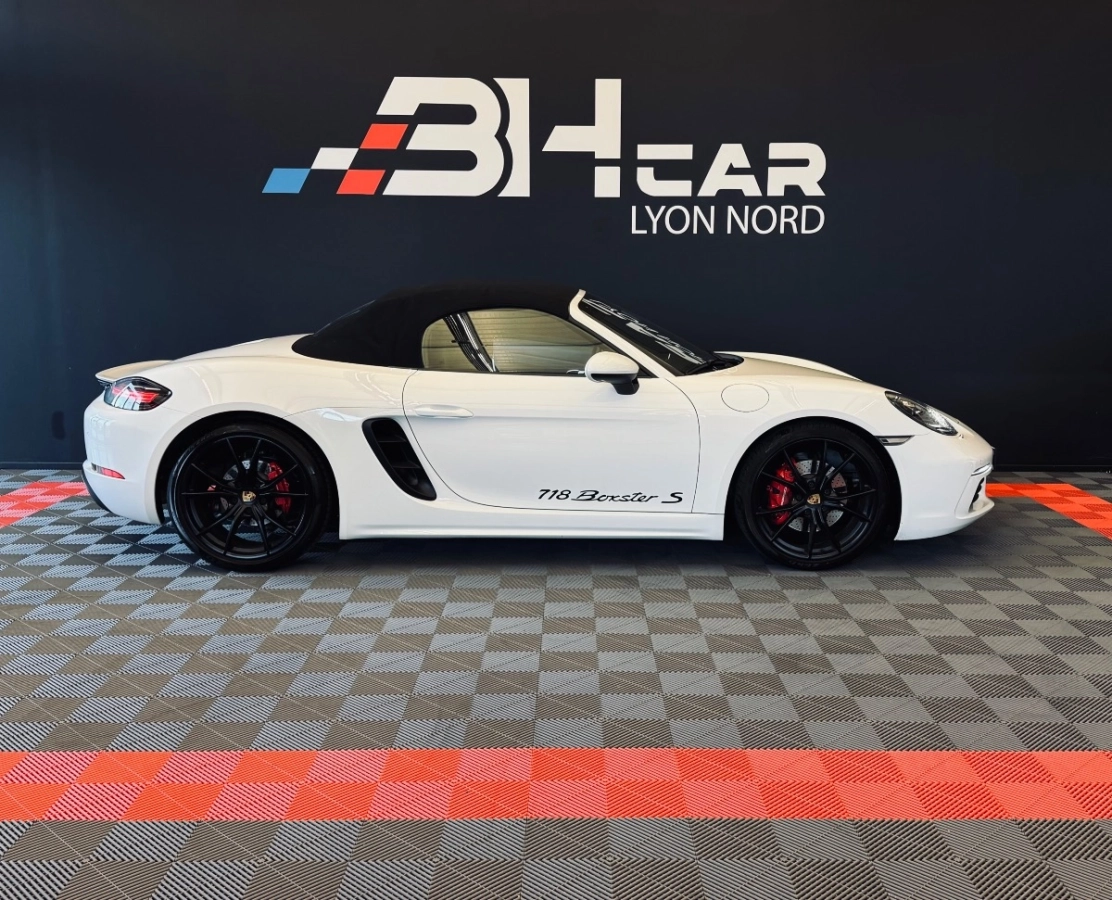 Porsche 718 Boxster - photo 21