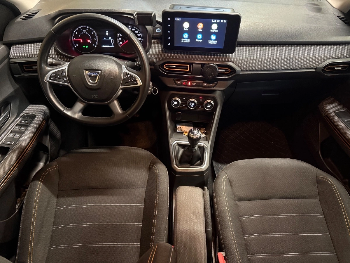 Dacia Sandero - photo 11