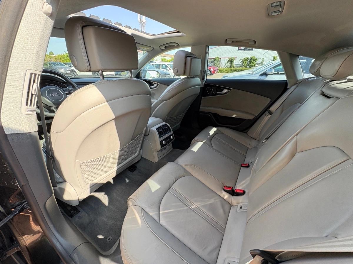 Audi A7 SPORTBACK 3.0 TDI 215 AVUS QUATTRO S-TRONIC BVA