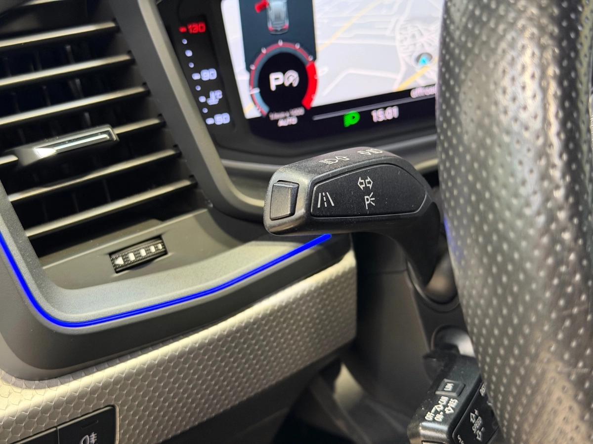 Audi A1 SPORTBACK 2.0 40 TFSI 200 EDITION ONE BVA