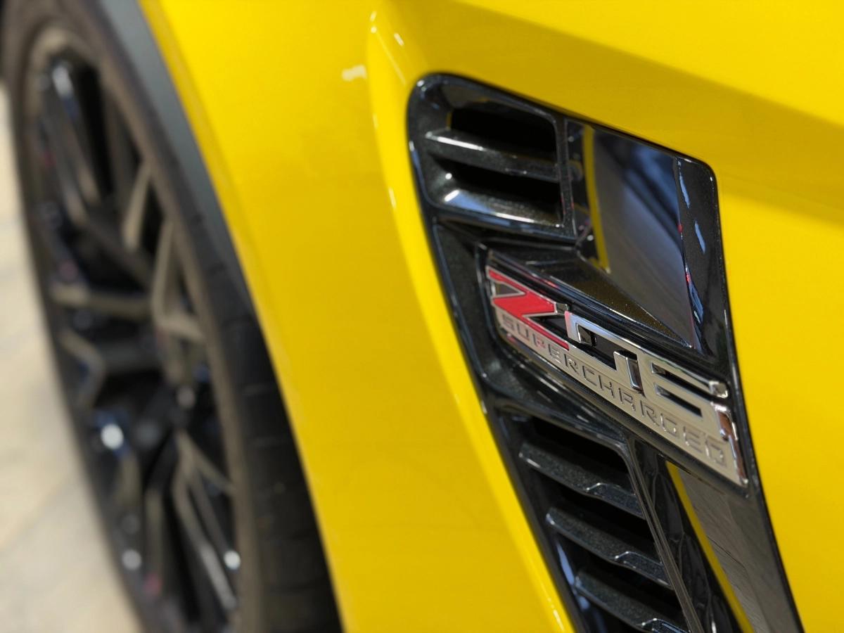 Chevrolet Corvette COUPE Z06 6.2 660 TARGA 3LZ BVA