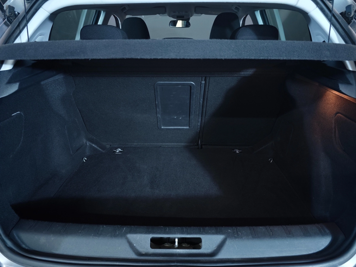 Peugeot 308 - photo 29