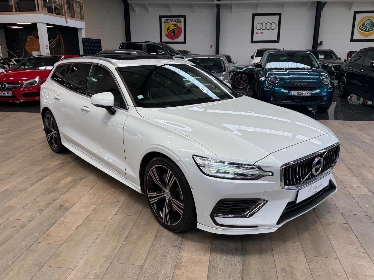 Volvo V60 II T8 390 Twin Engine Inscription Luxe Geartronic 8 Options++