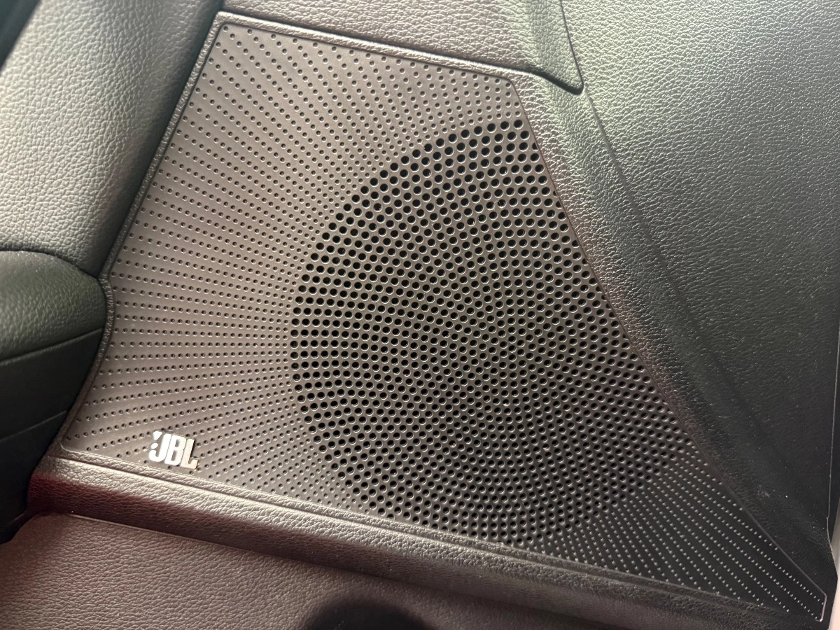 Kia Ceed - photo 20
