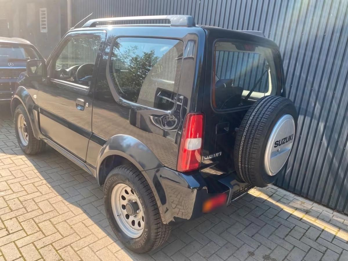 Suzuki Jimny 