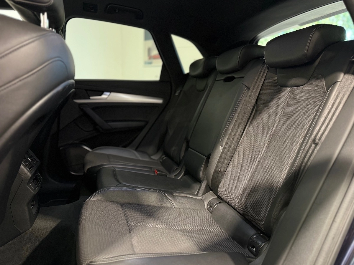 Audi Q5 - photo 13