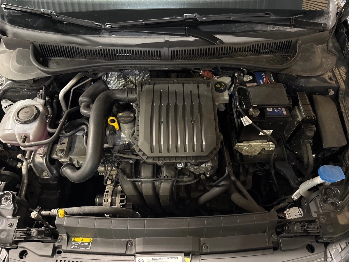 Volkswagen Polo - photo 30