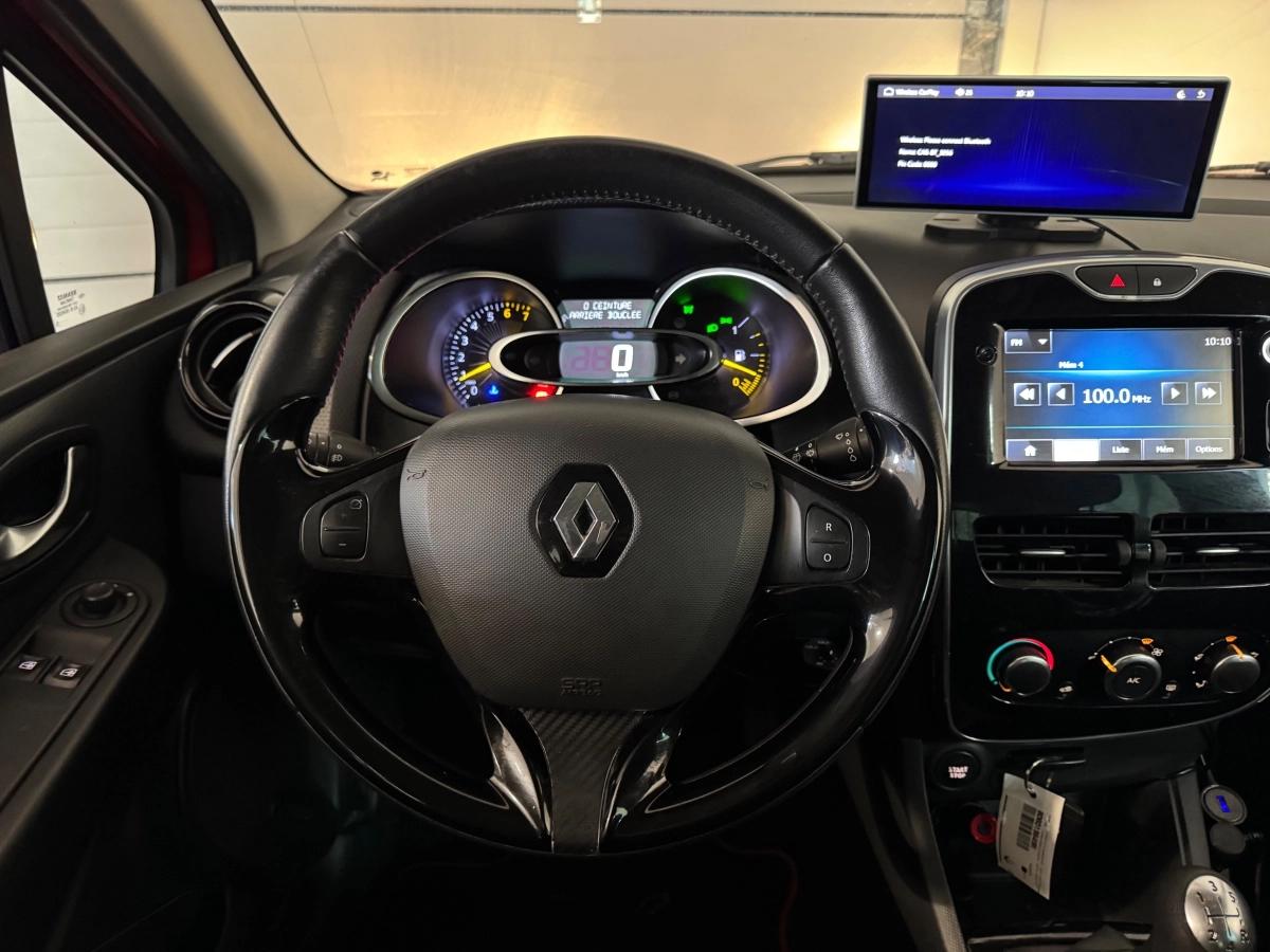 Aperçu indisponible de RENAULT Clio