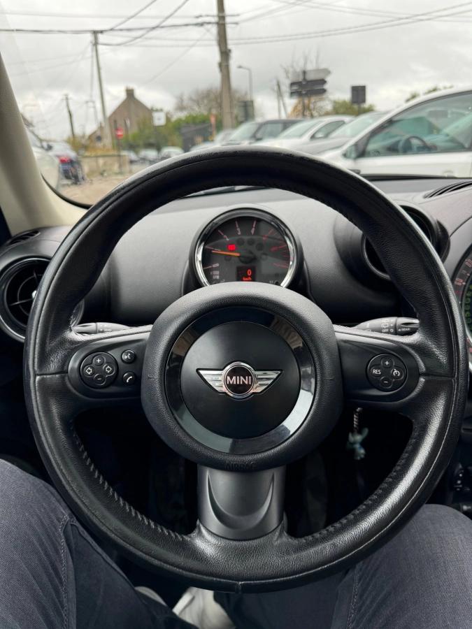 Aperçu indisponible de Mini Countryman