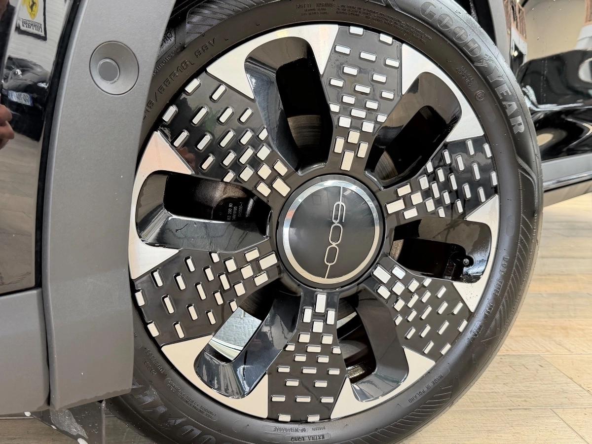 Fiat 600 100CV  MHEV HYBRID 48VOLT LA-PRIMA DCT6 1° MAIN/360°/CARPLAY