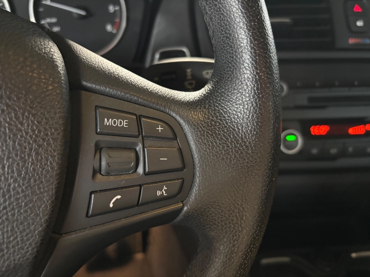 Bmw Serie 1 - photo 14