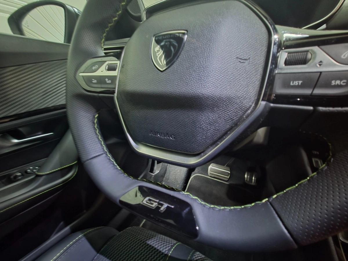 Peugeot 2008 - photo 12