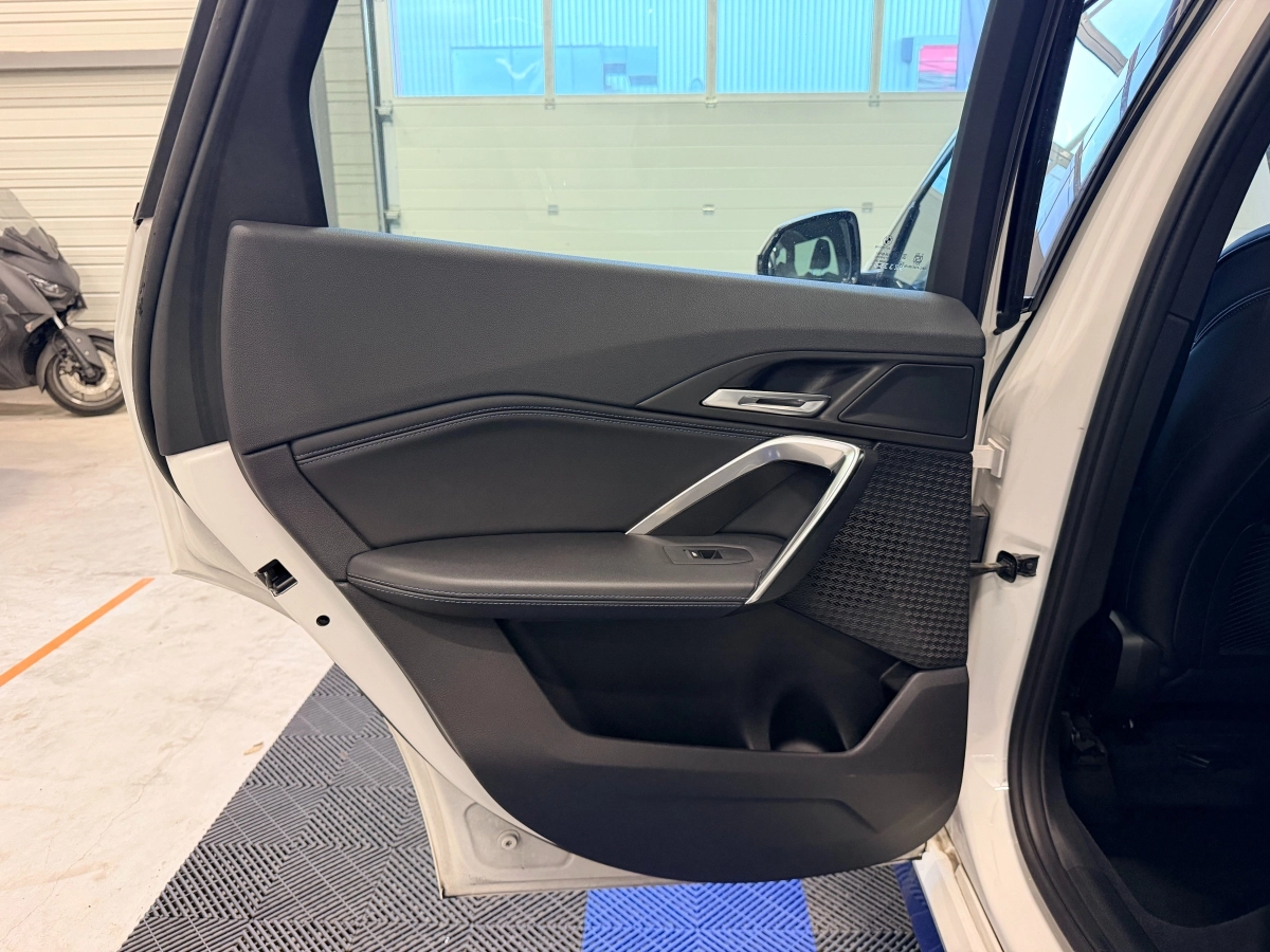 Bmw X1 - photo 16