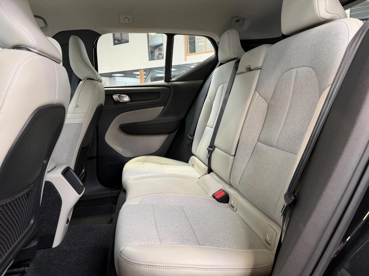 Volvo Xc40 D3 AWD 150CV BUSINESS CARPLAY/CAM