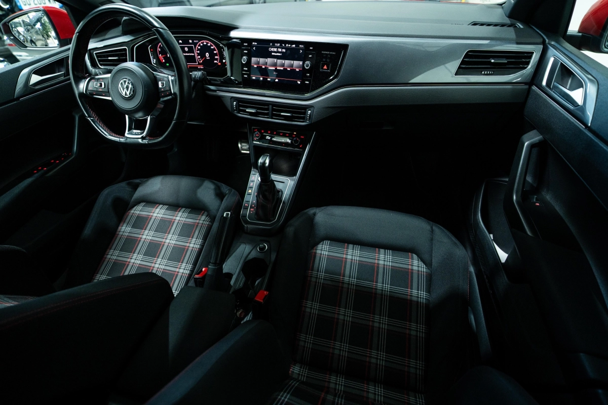Volkswagen Polo - photo 14