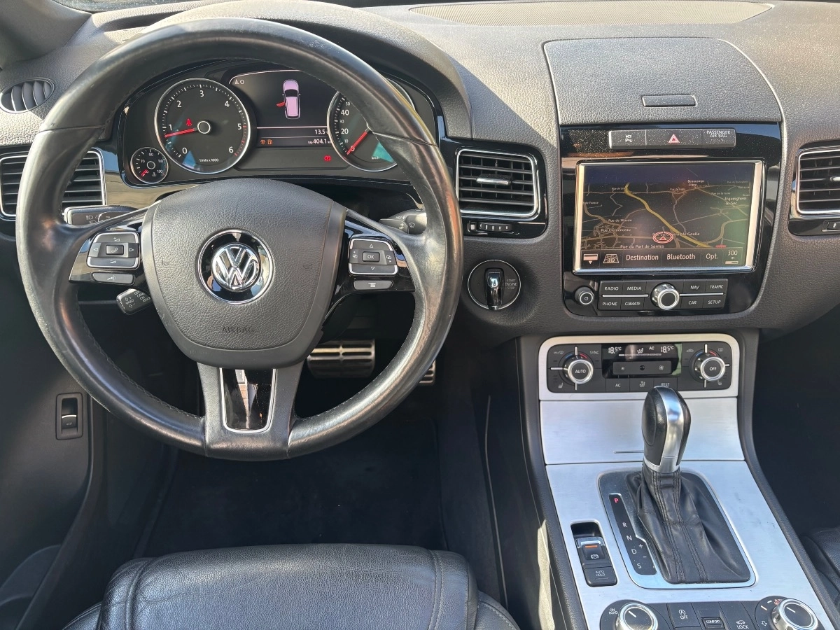 Volkswagen Touareg - photo 7
