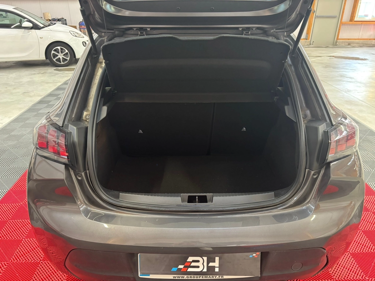 Peugeot 208 - photo 11