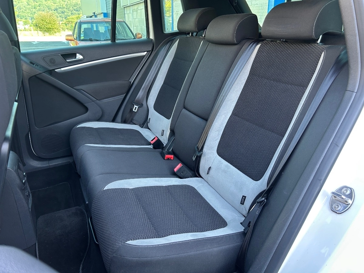 Volkswagen Tiguan - photo 8