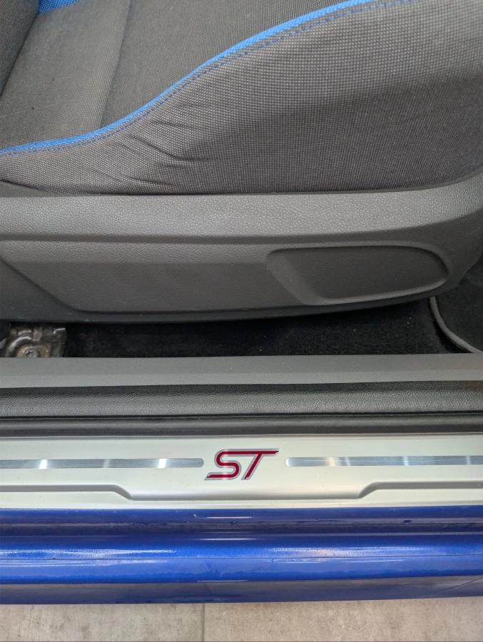 Ford Focus 2.5 T 225 ST