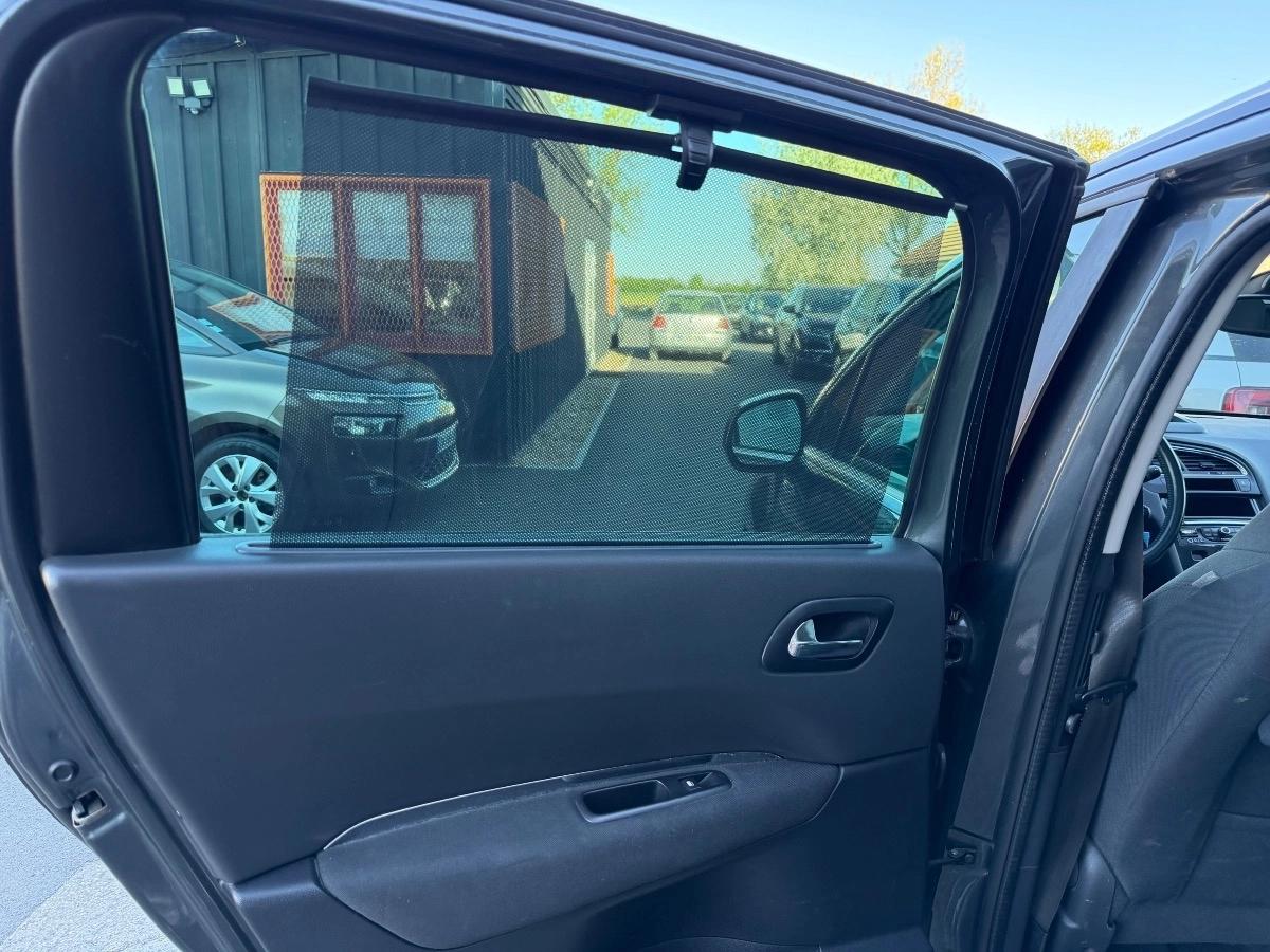 Peugeot 5008 GENERATION-I 1.6 BLUEHDI 120 STYLE