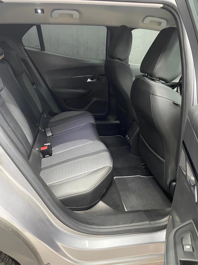 Peugeot 2008 GENERATION-I 1.2 PURETECH 100 ALLURE