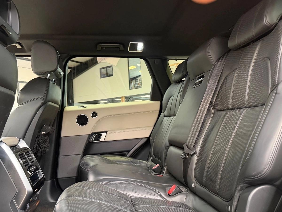 LAND ROVER RANGE ROVER SPORT MARK IV SDV8 4.4 339CV - FINITION HSE DYNAMIC - ENTRETIENS CONSTRUCTEUR