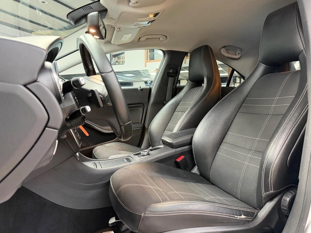Mercedes Classe Cla 220 CDI 170CV 7G-TRONIC SENSATION CAM / FR
