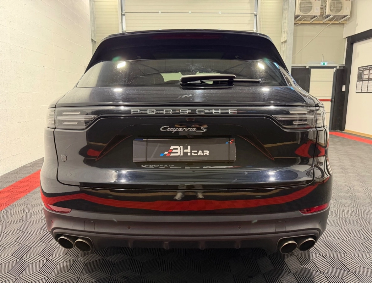 Porsche Cayenne - photo 4