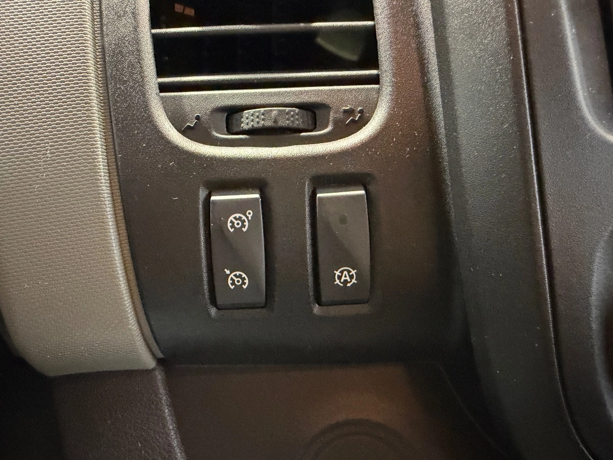 Renault Trafic Vu - photo 17