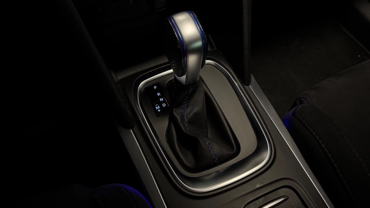 Renault Megane - photo 28