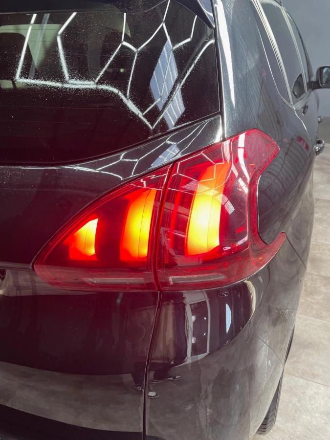 Peugeot 2008 GENERATION-I 1.2 PURETECH 80 STYLE