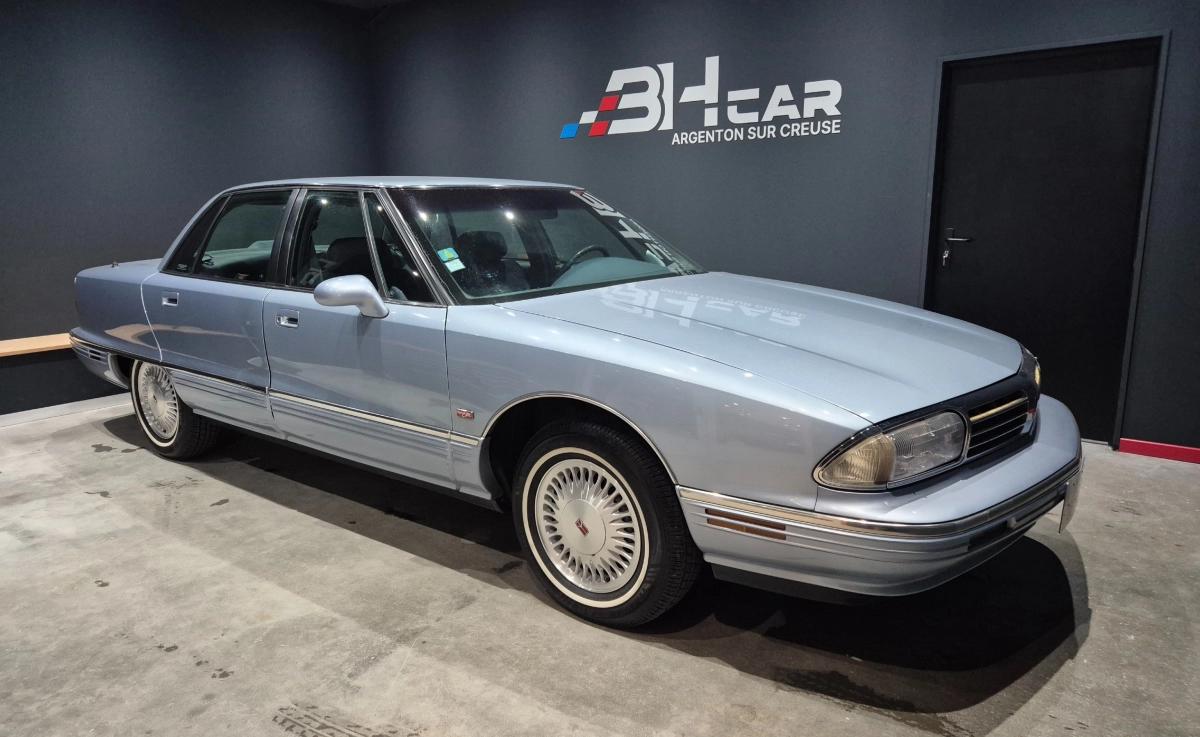 Image OLDSMOBILE REGENCY