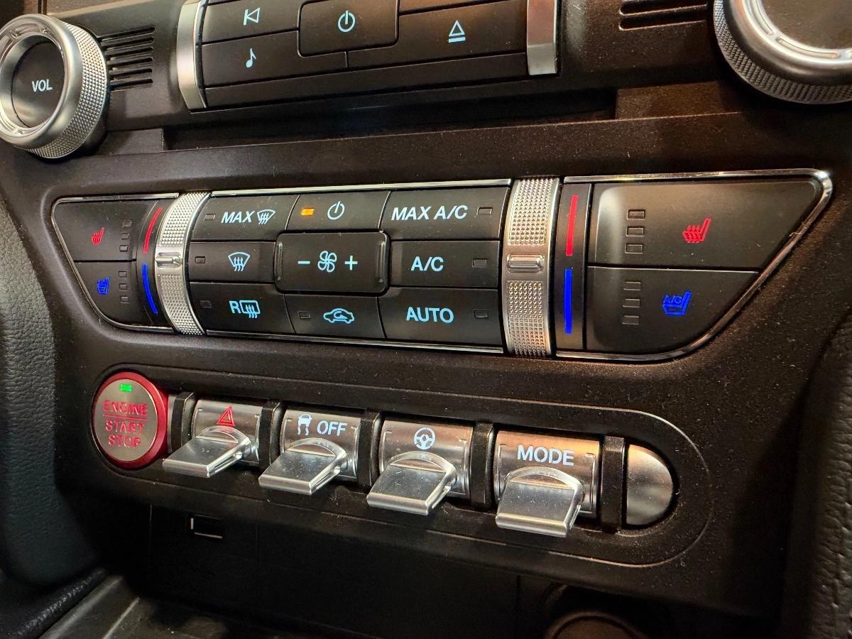Ford Mustang VI (2) FASTBACK 5.0 V8 450 GT BVA10 /ROUGE RUBY/CARPLAY/SUIVI FORD/