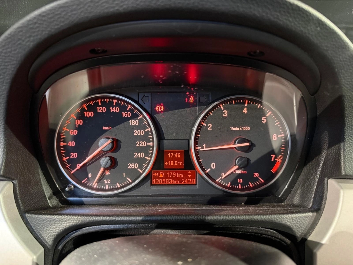 Bmw Serie 3 - photo 13