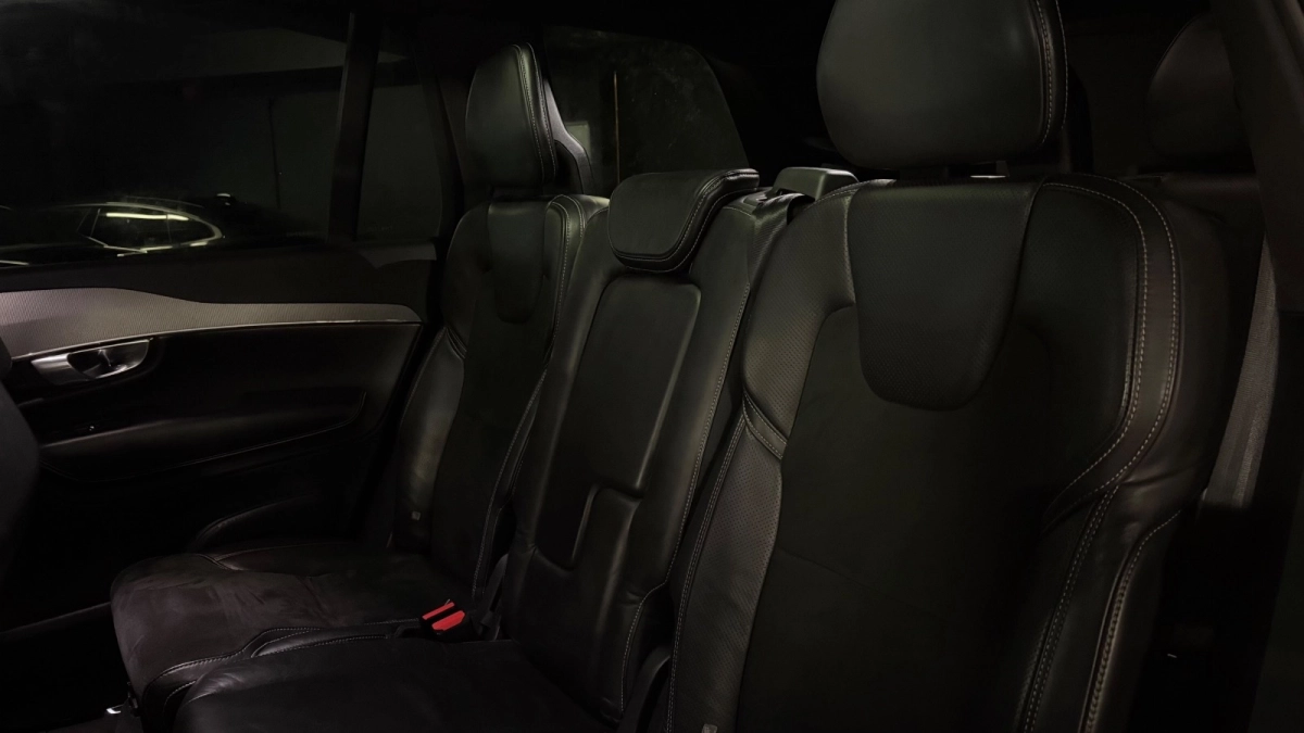Volvo Xc90 - photo 25