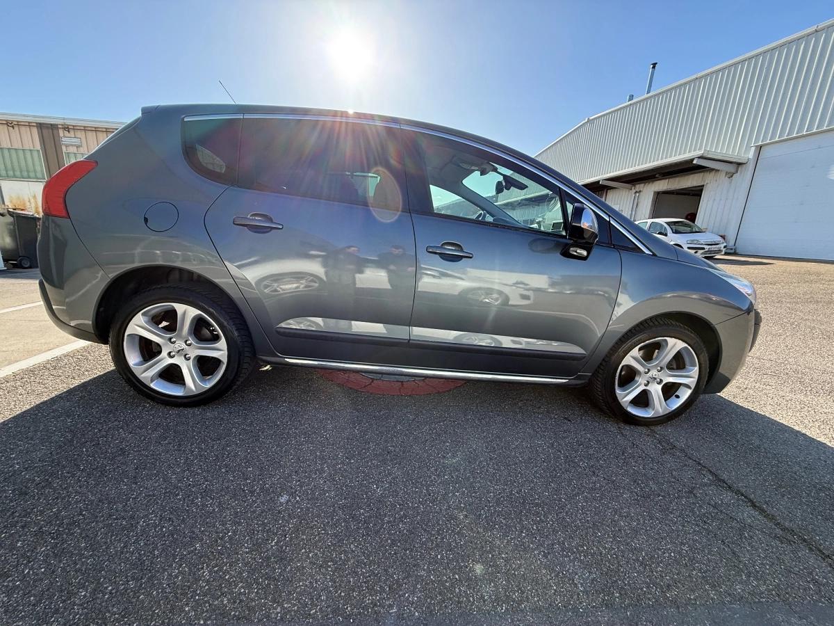 Peugeot 3008 GENERATION-I 2.0 HDI 165 PREMIUM PACK BVA