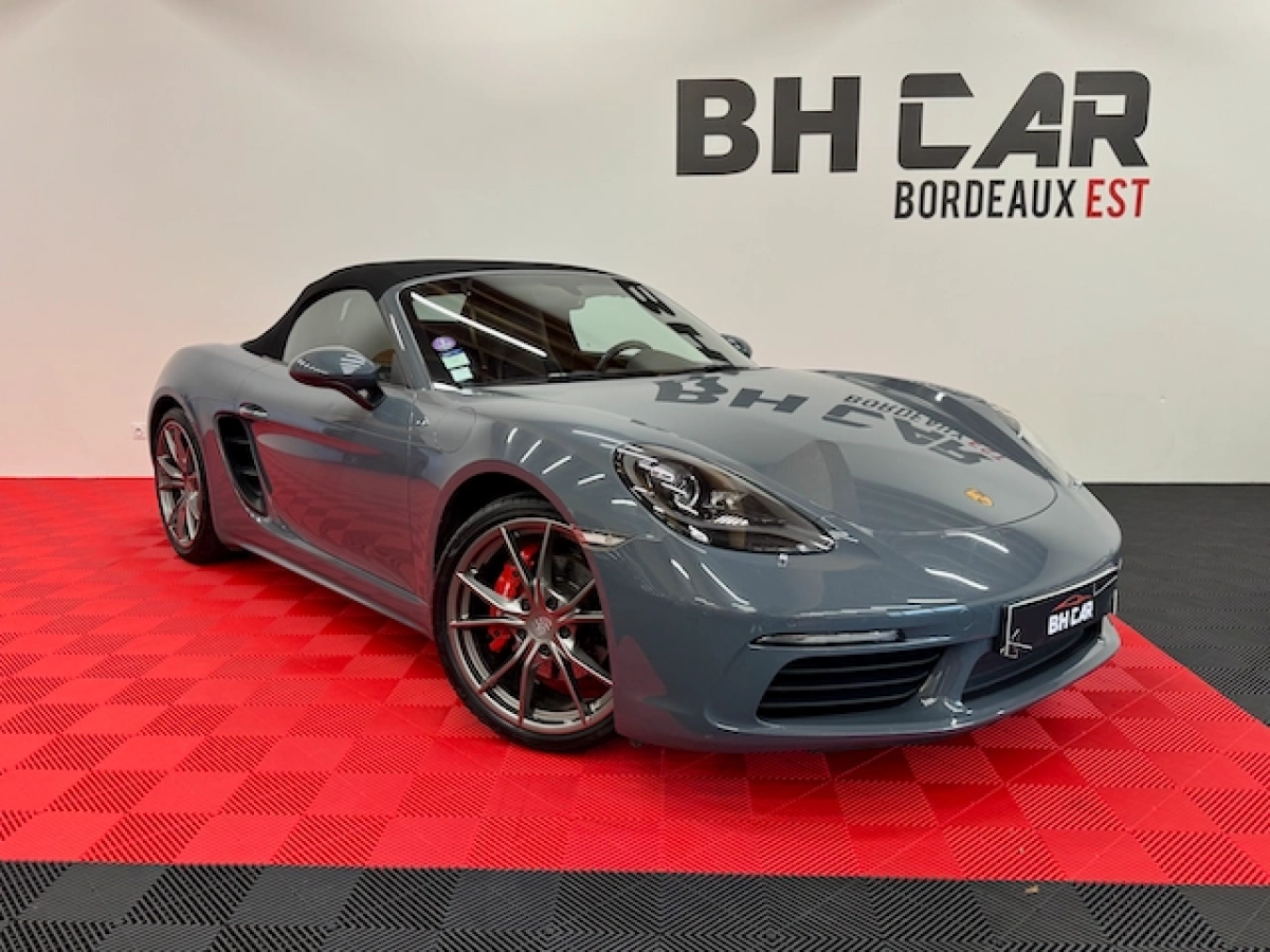 Porsche 718 Boxster