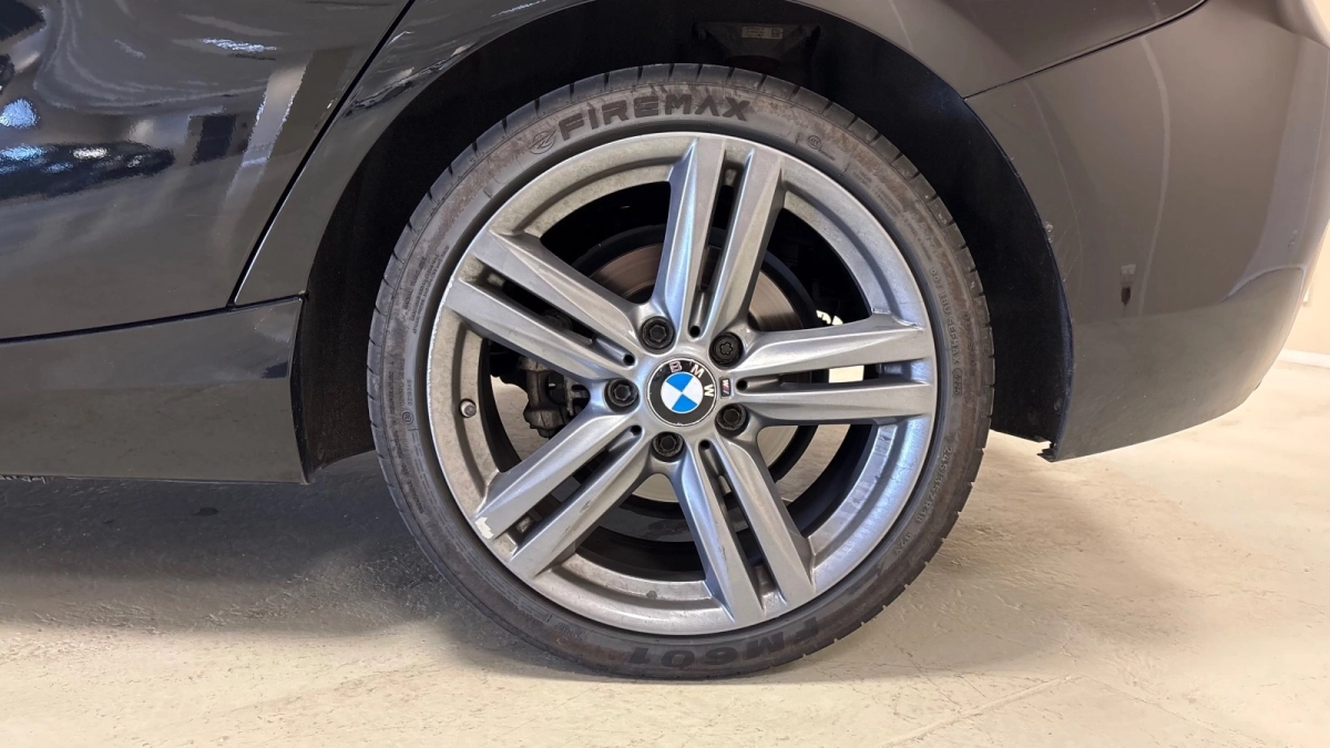 Bmw Serie 1 - photo 13