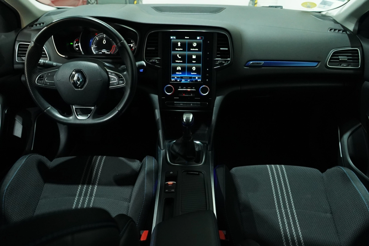 Renault Megane - photo 12