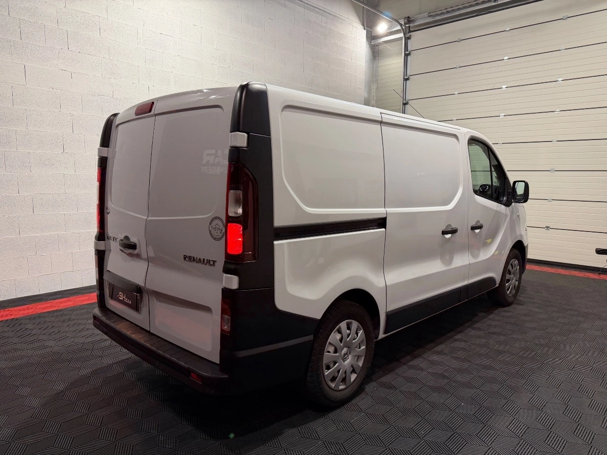 Renault Trafic Vu - photo 3