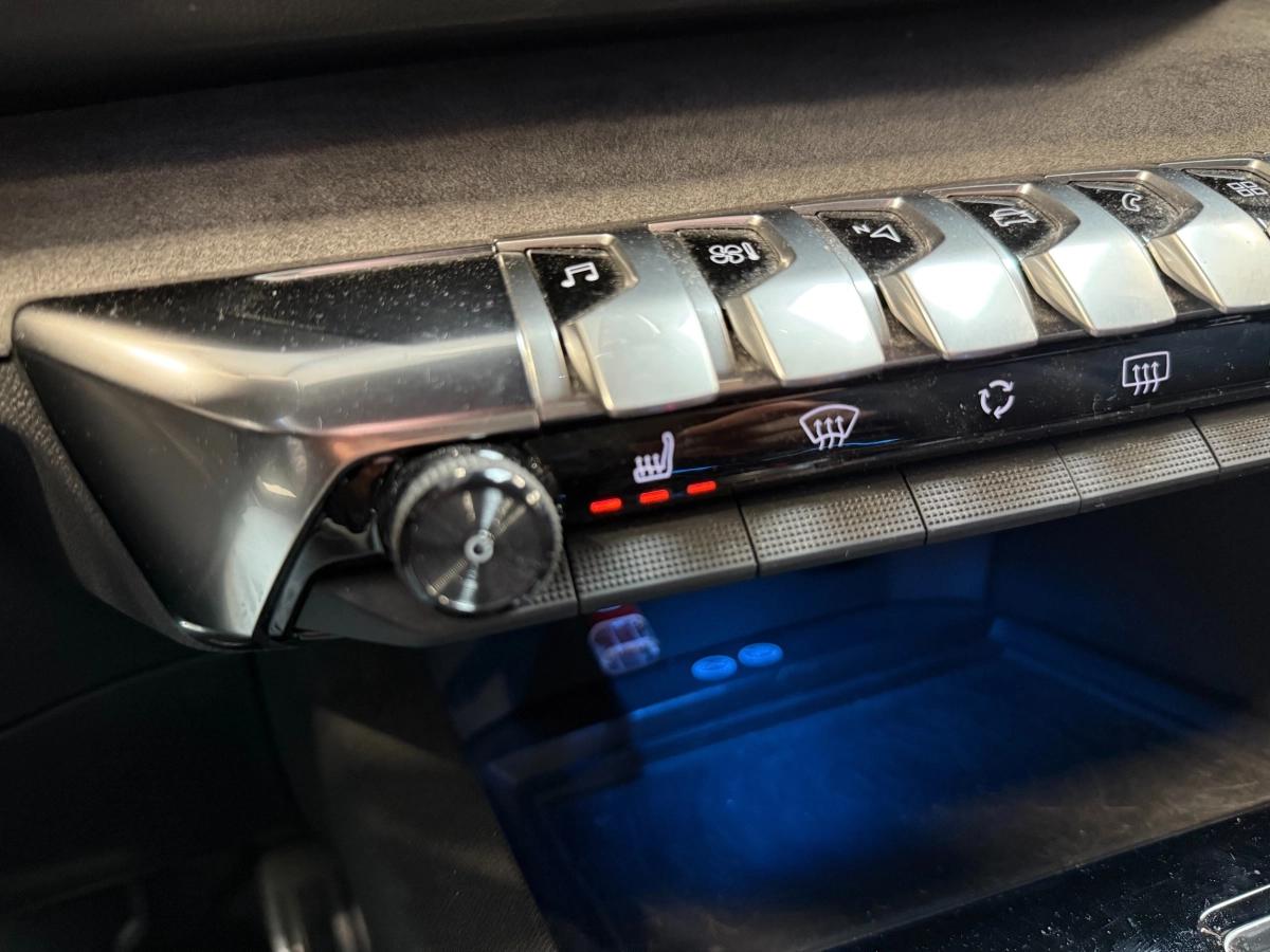 Aperçu indisponible de Peugeot 3008