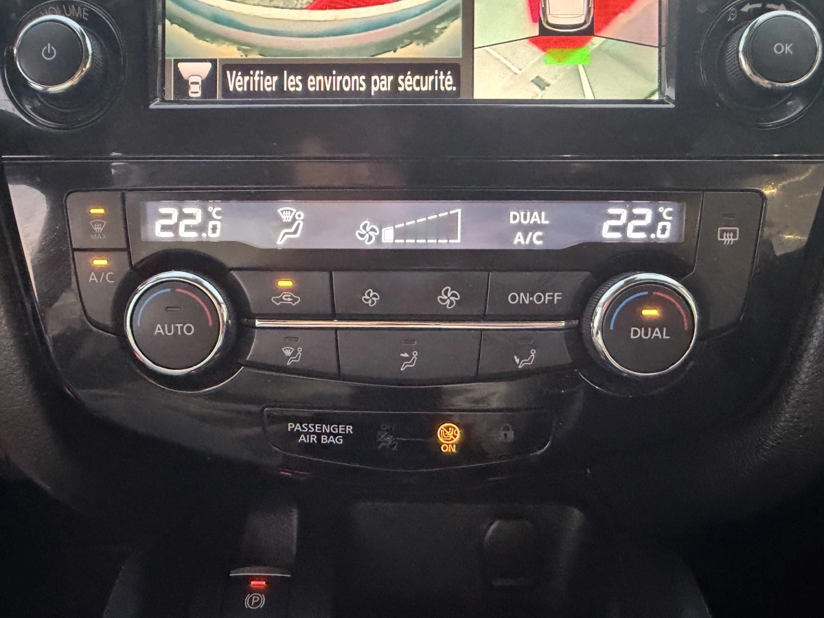 Nissan Qashqai - photo 13