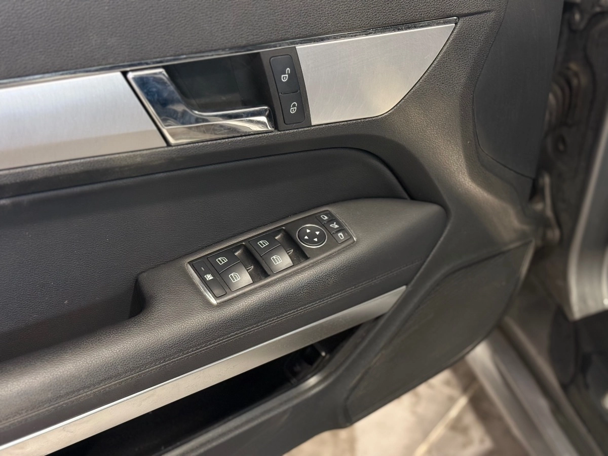 Mercedes Classe E - photo 11