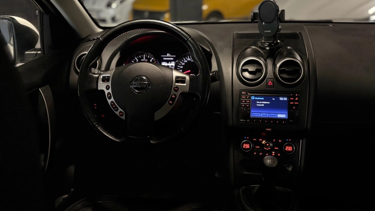 Nissan Qashqai - photo 17
