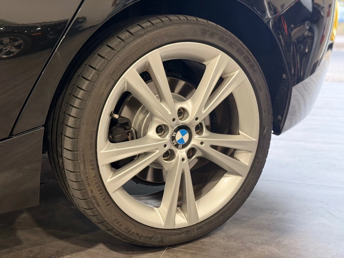 Bmw Serie 1 - photo 28