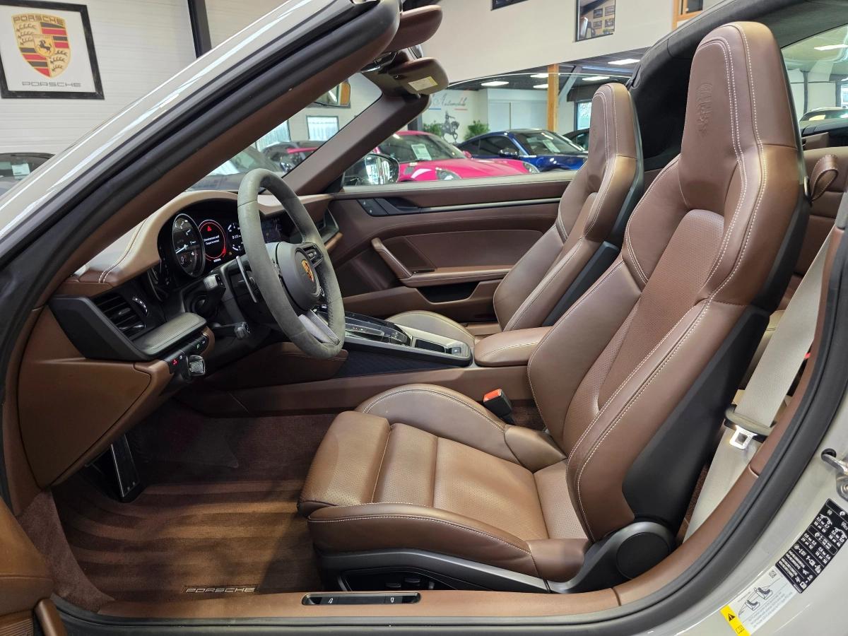 Porsche 911 CABRIOLET 3.0 480 TARGA GTS 4 BVA