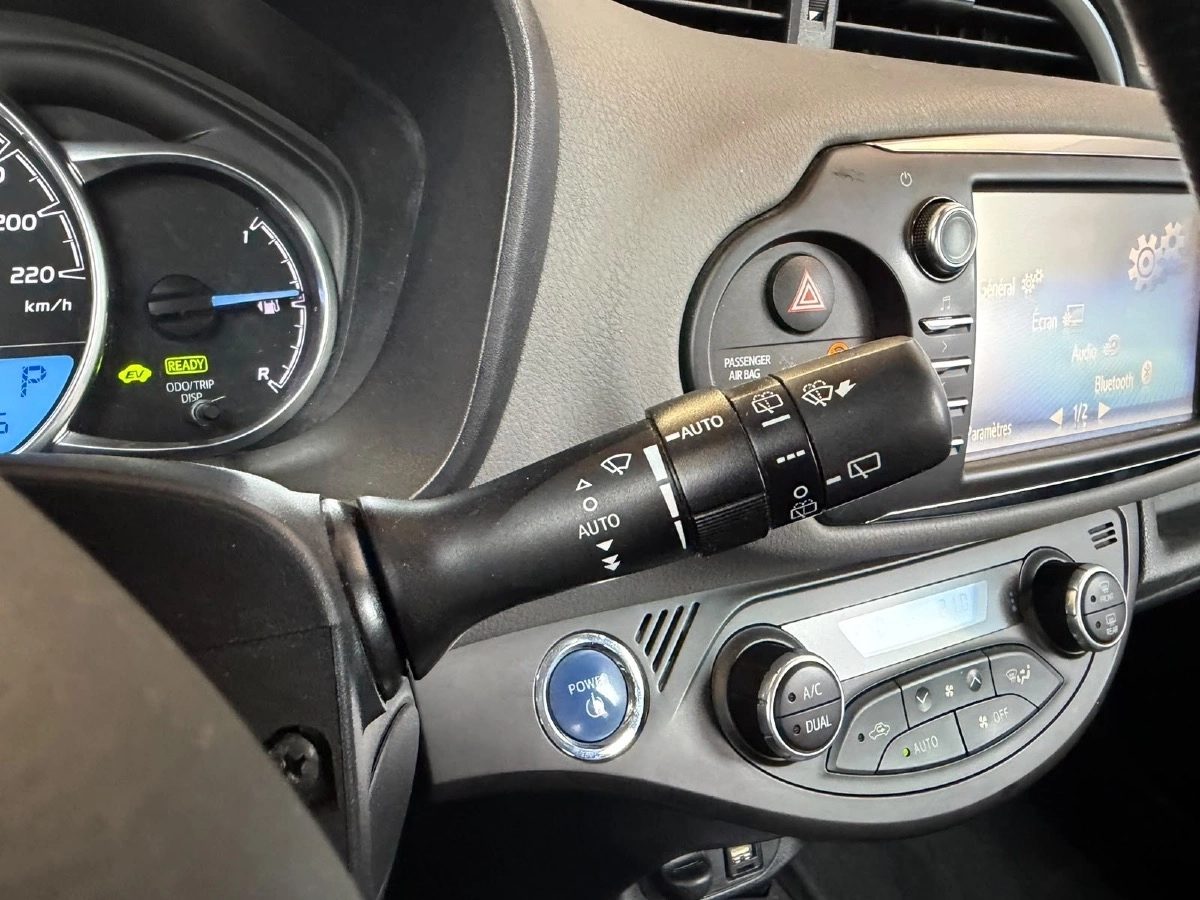 Toyota Yaris - photo 27