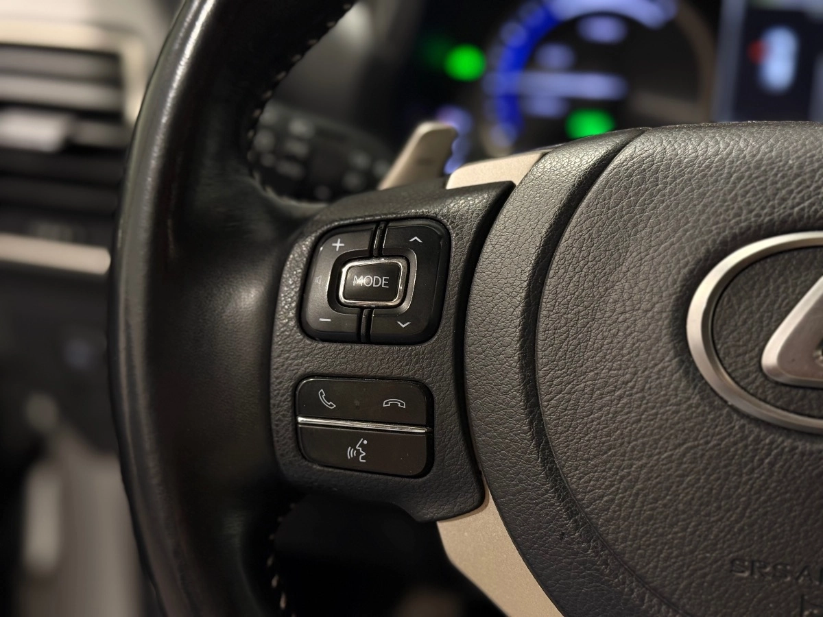 Lexus Nx - photo 16