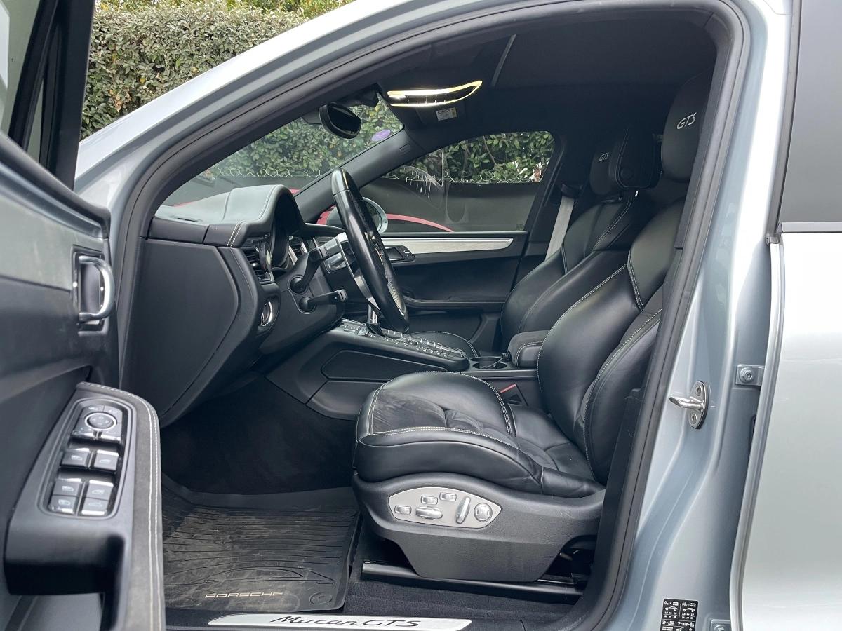 Aperçu indisponible de Porsche Macan