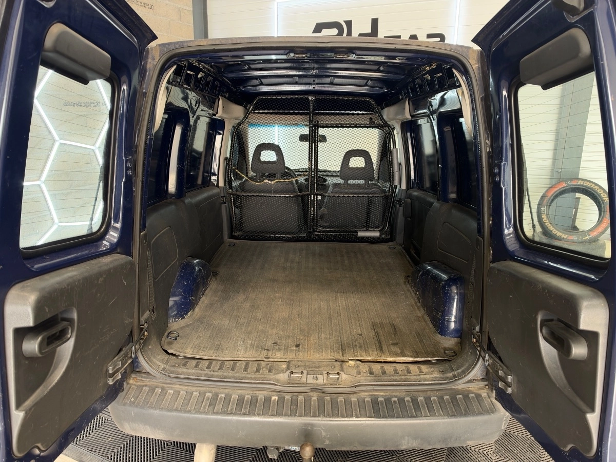 Opel Combo Vu - photo 11